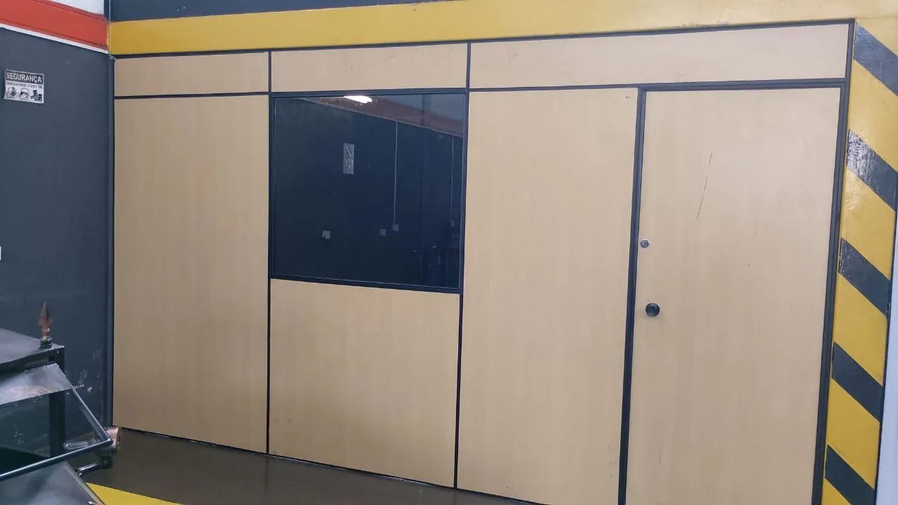 Divisórias naval usadas 39 reais  - Foto 5