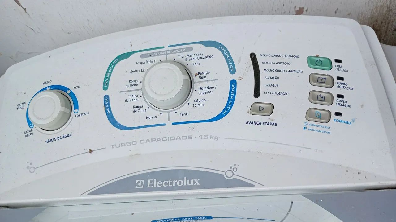 Máquina em ótimo estado 