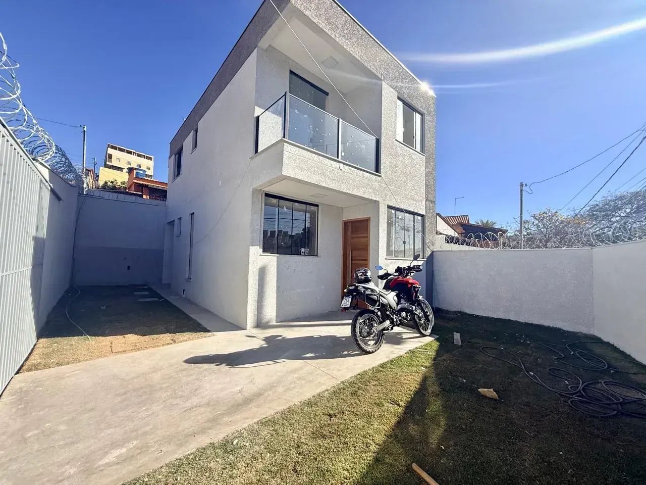 Casa com 3 Quartos à venda, 170m²