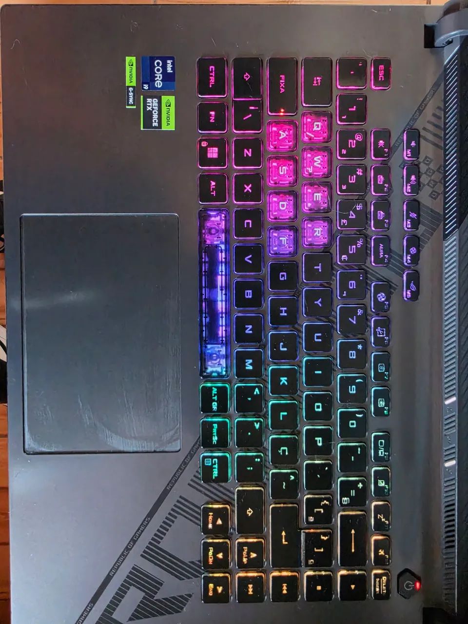 Notebook Rog Strix G16 CORE i9HX 13th  RTX4060   - Foto 3