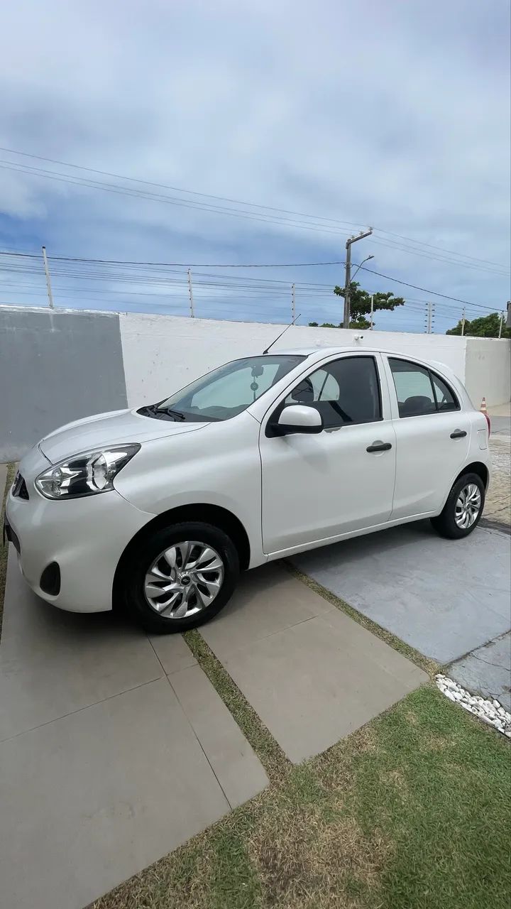 Nissan March 2017