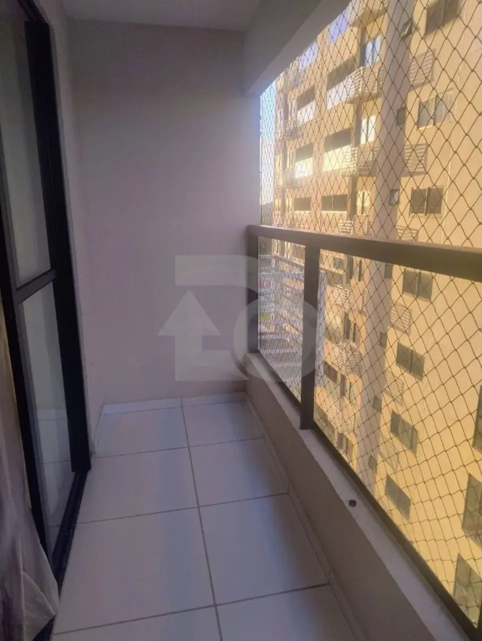 Condomínio Vista Aruana: Apto com Varanda, Elevador e Garagem - Foto 2