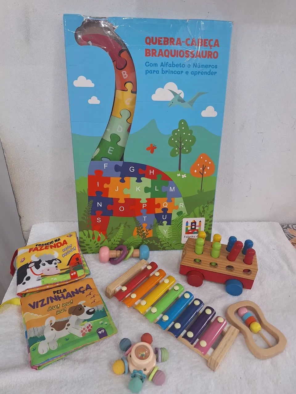 Combo brinquedos de bebê educativos e de madeira 