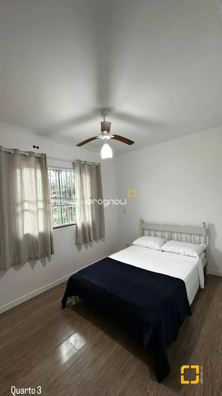 BROGNOLI VENDE - Casa com 03 dormitórios entre as Praias dos Ingleses e Santinho. - Foto 2