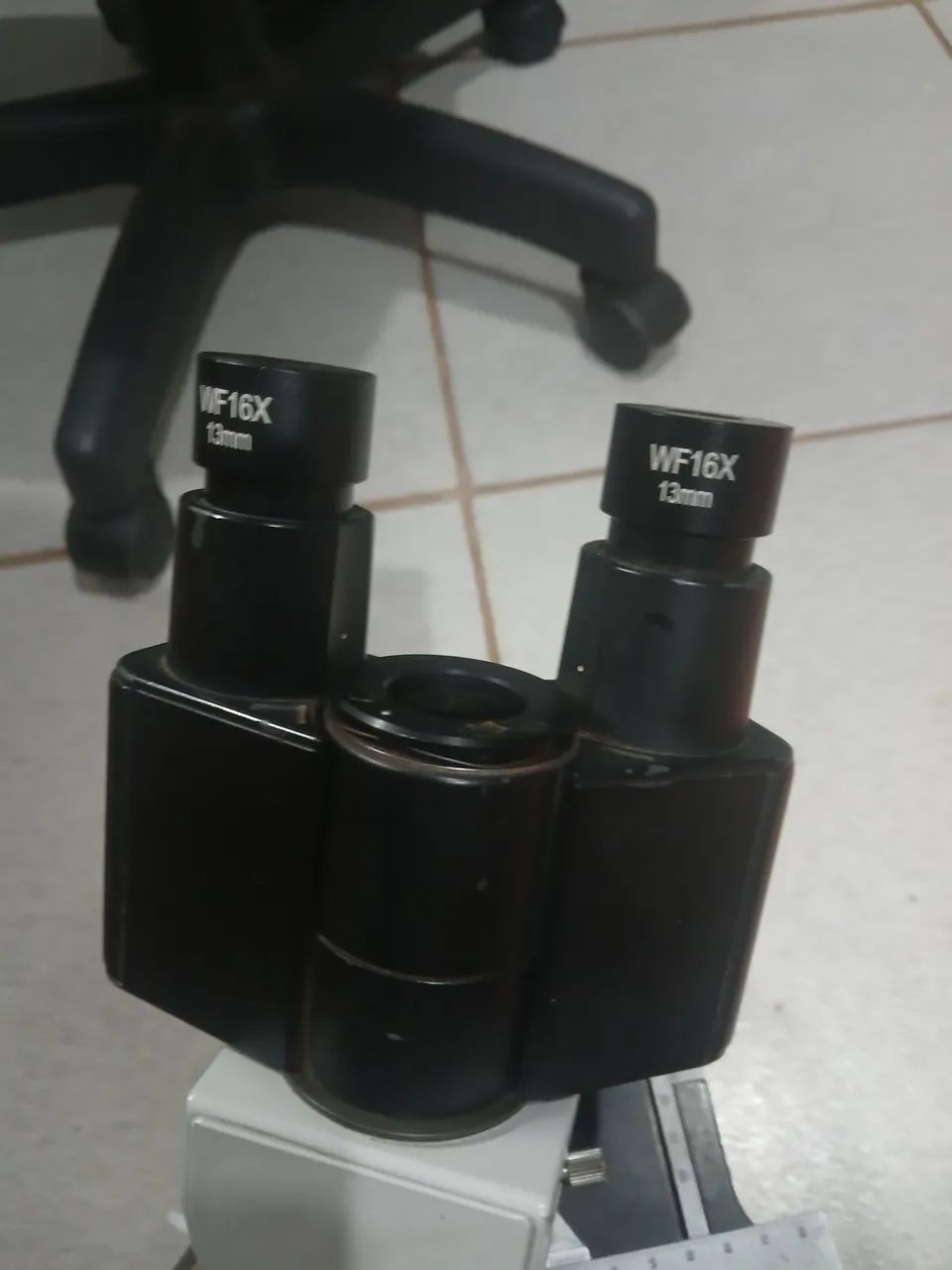 Microscópio  - Foto 2