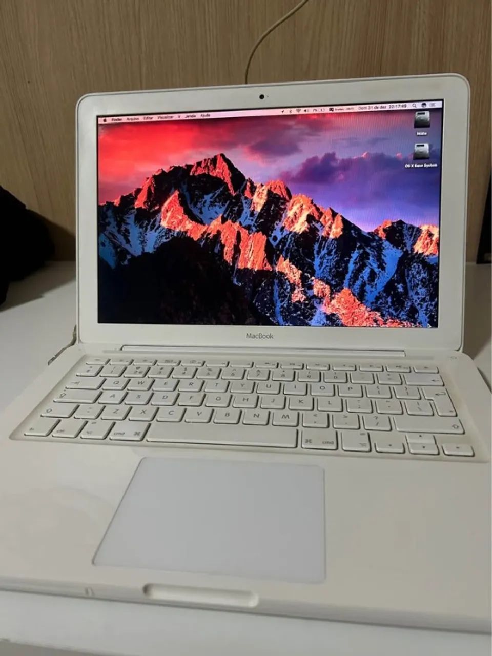 MacBook White 13,3? A1342 (2009/2010)