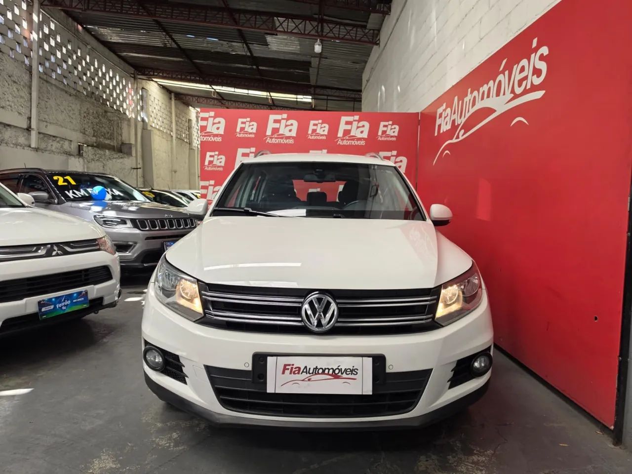 Volkswagen Tiguan TIGUAN 2.0 TSI 16V 200cv Tiptronic 5p 2013