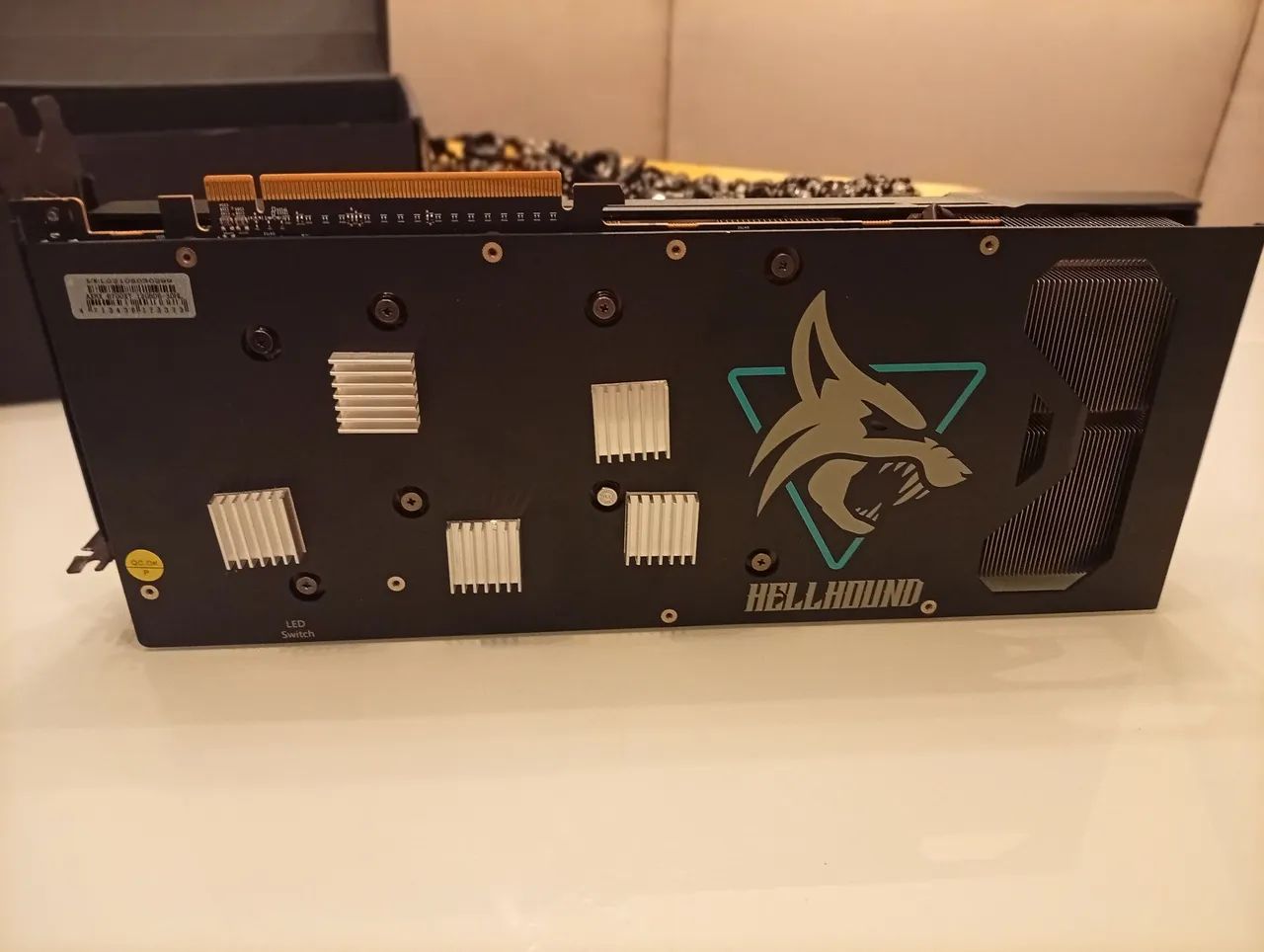 Placa Vídeo GPU Hellhound AMD RADEON RX 6700 XT - Foto 2
