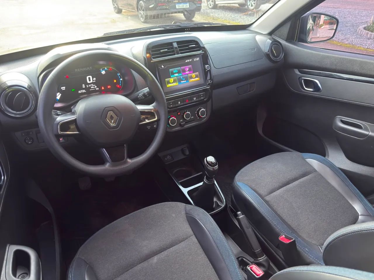 Renault Kwid Intense 1.0 Flex 12V 5P Mec. 2025 - Foto 5