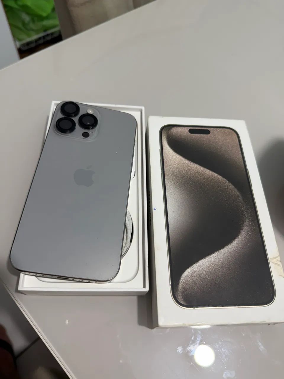 iPhone 15 pro Max 