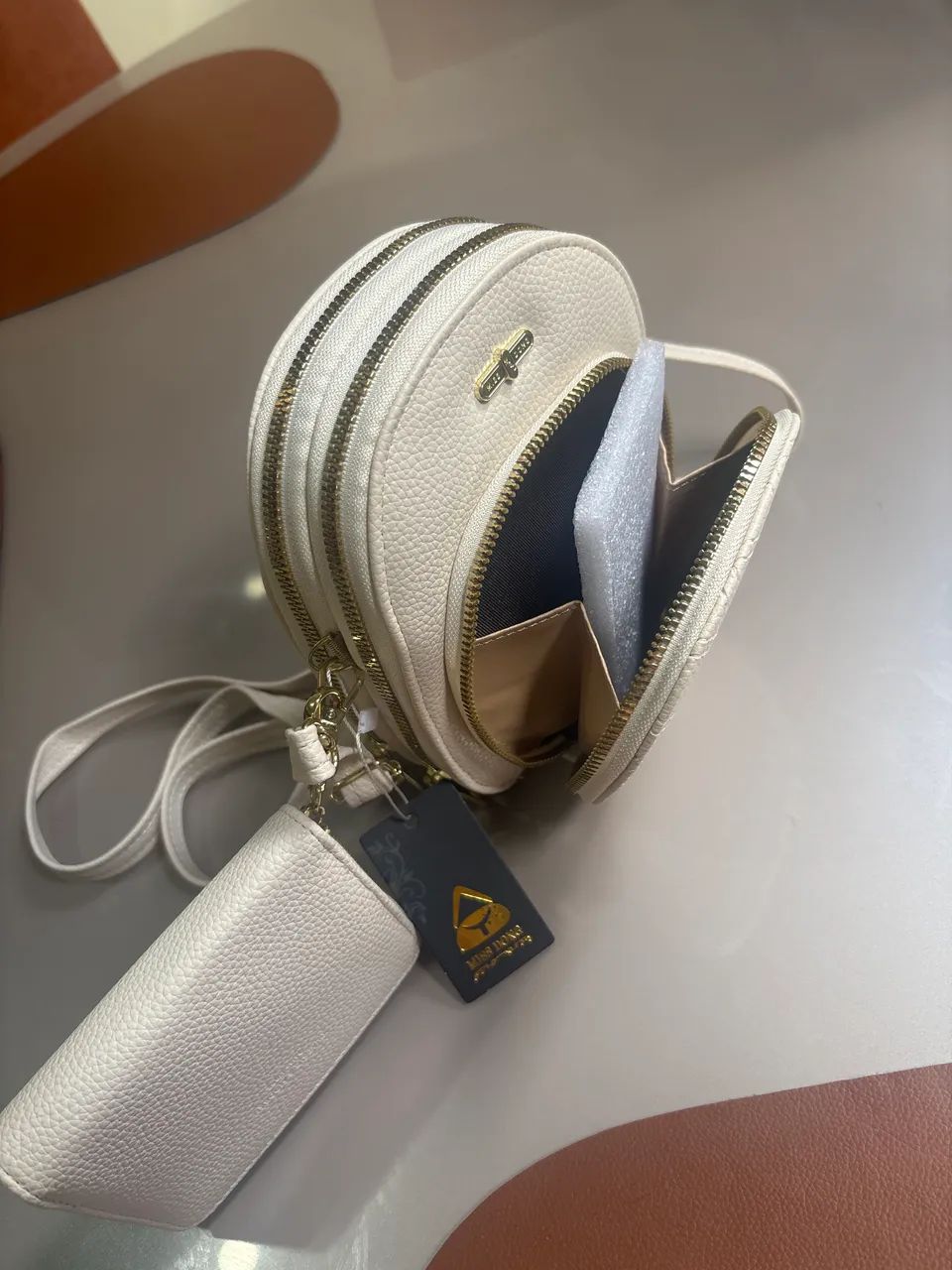 Bolsa com carteira NOVA!  - Foto 3