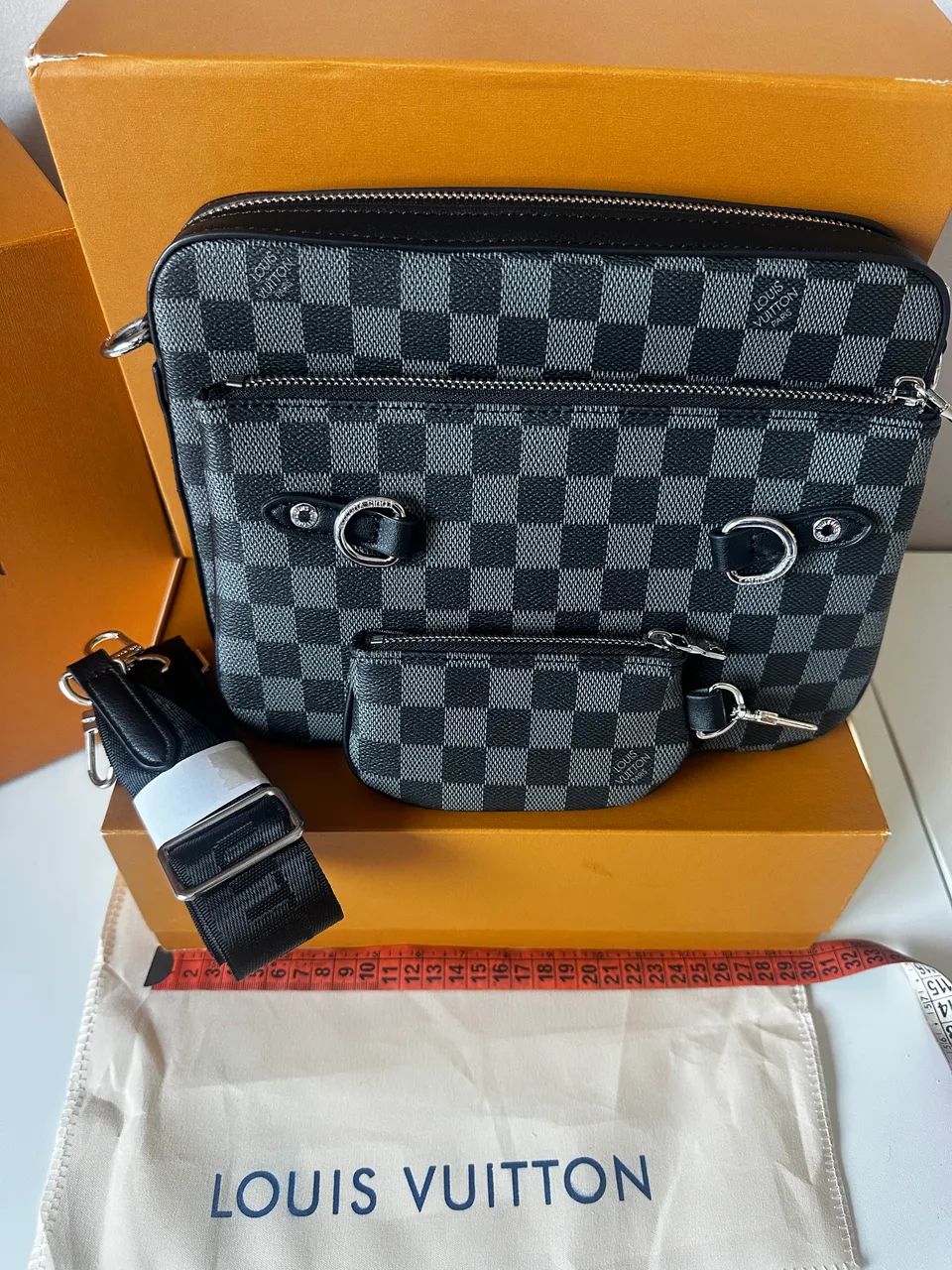 Bolsa Bag Louis Vuitton Trio Messenger - Damier Graphite