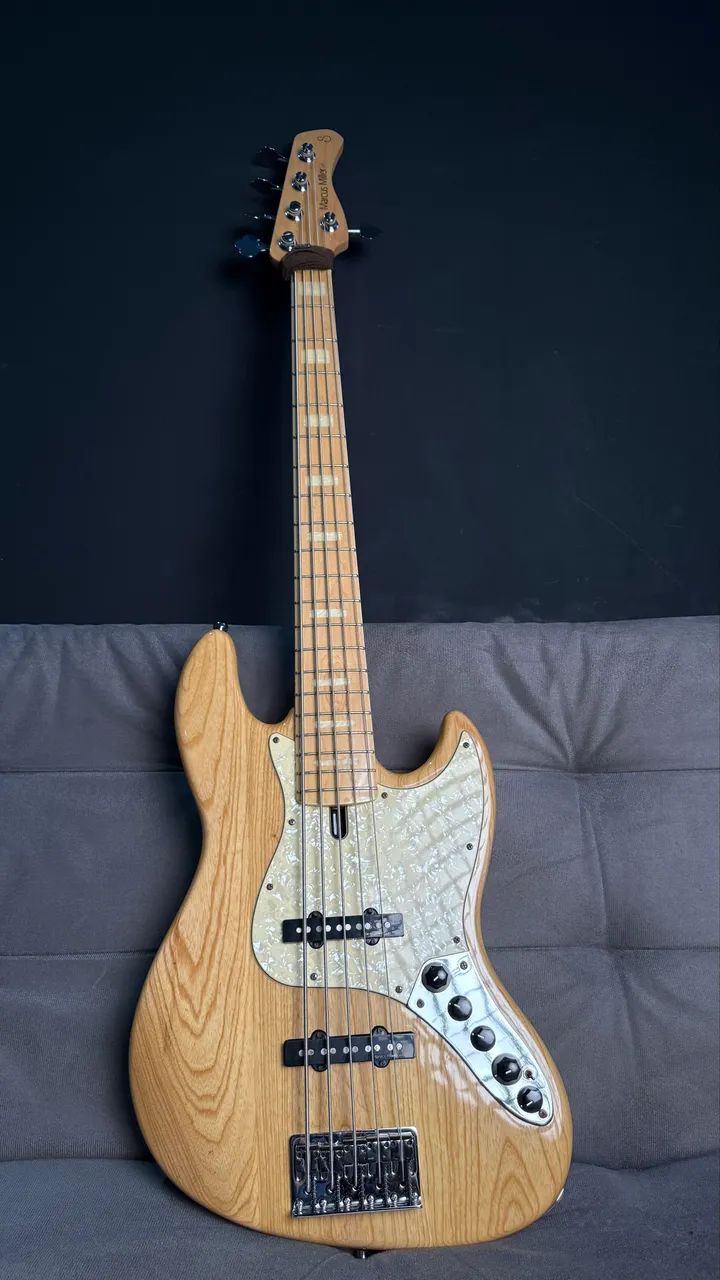 Sire V7 