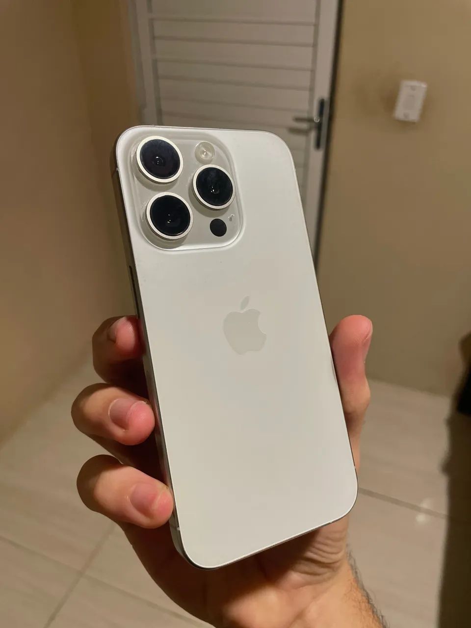 iPhone 15 Pro - Premium - Foto 5