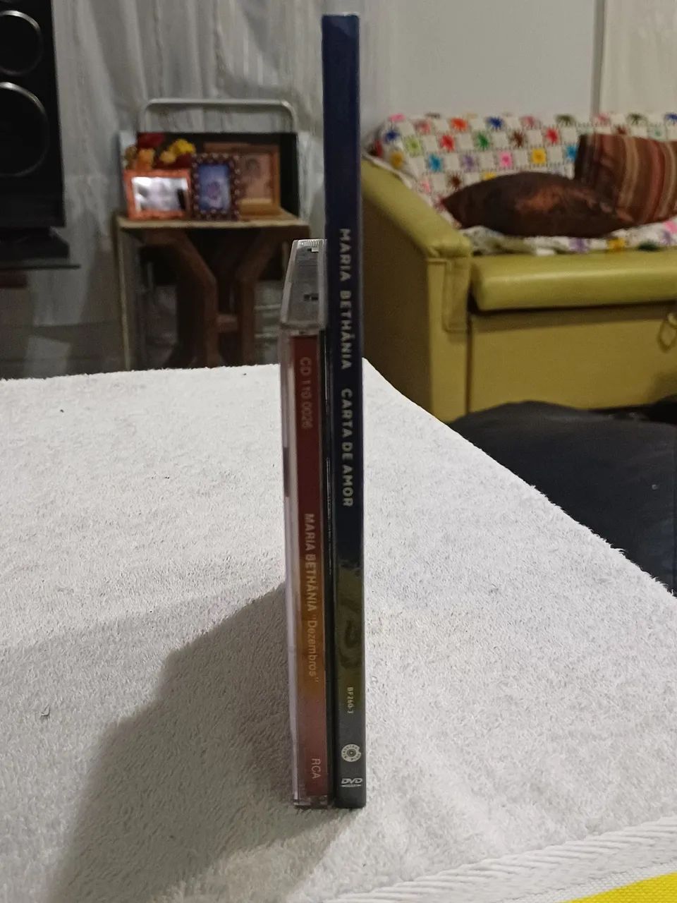 01 DVD e um CD da cantora Maria Betânia - Foto 4