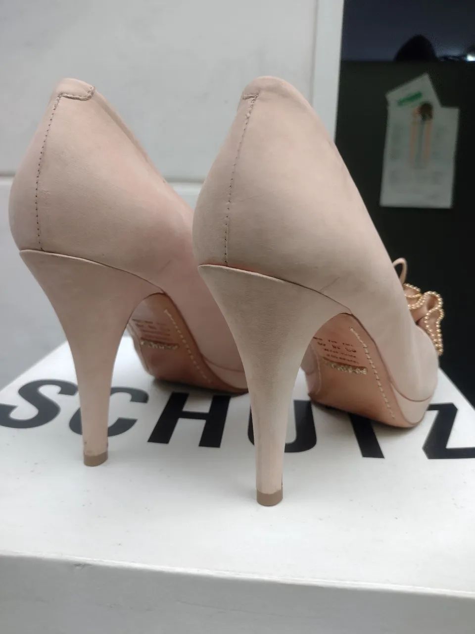 Schutz Peep Toe Rose Babados - Tam 38 - Foto 2