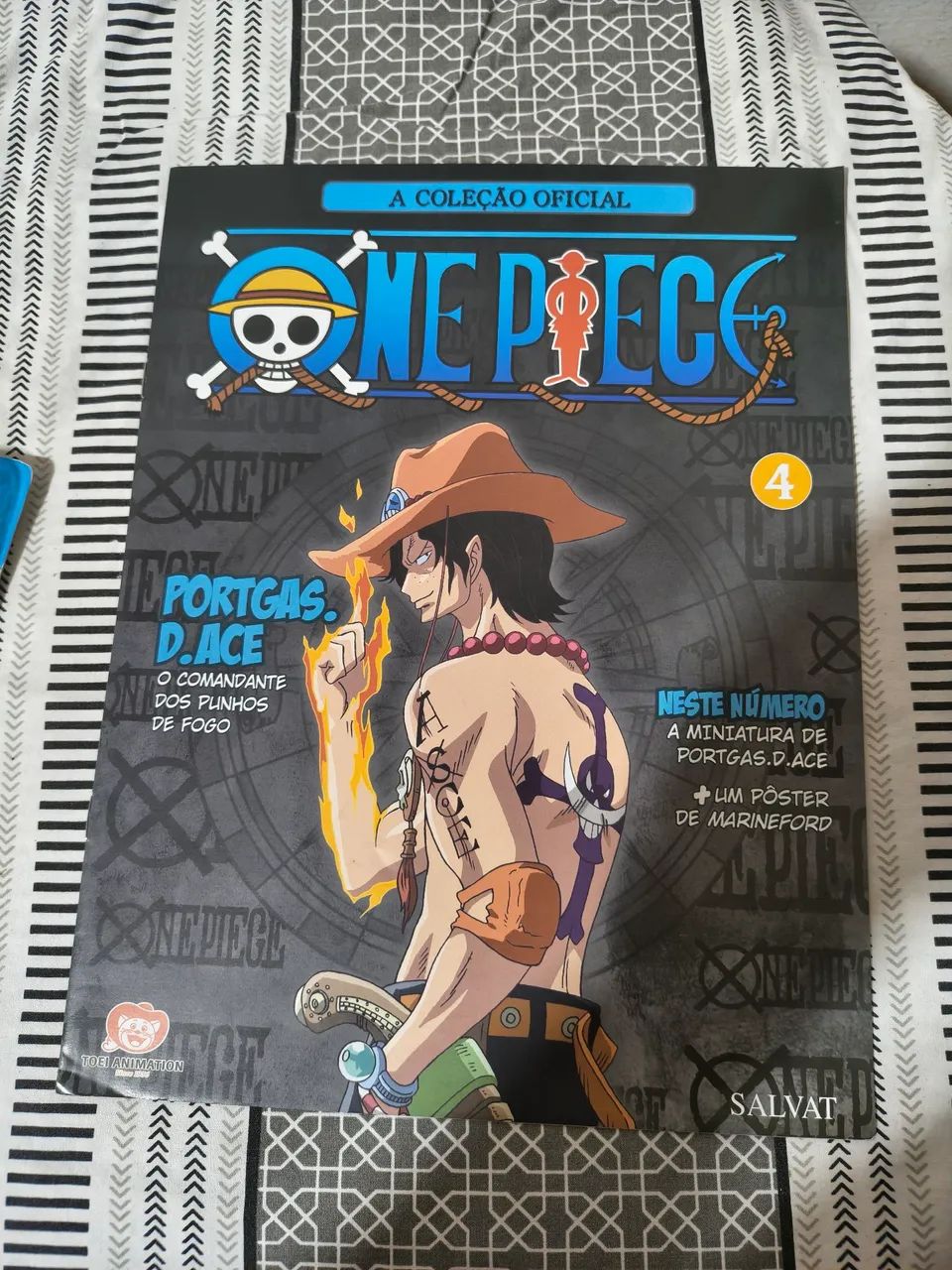 One piece Action figure - Portgas.D.ace salvat ed4 poster