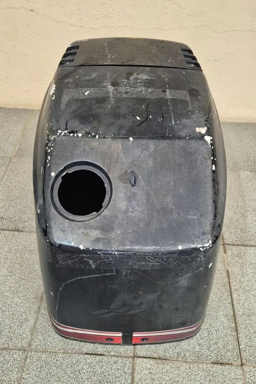 Capô carenagem motor popa mercury 75hp - Foto 4