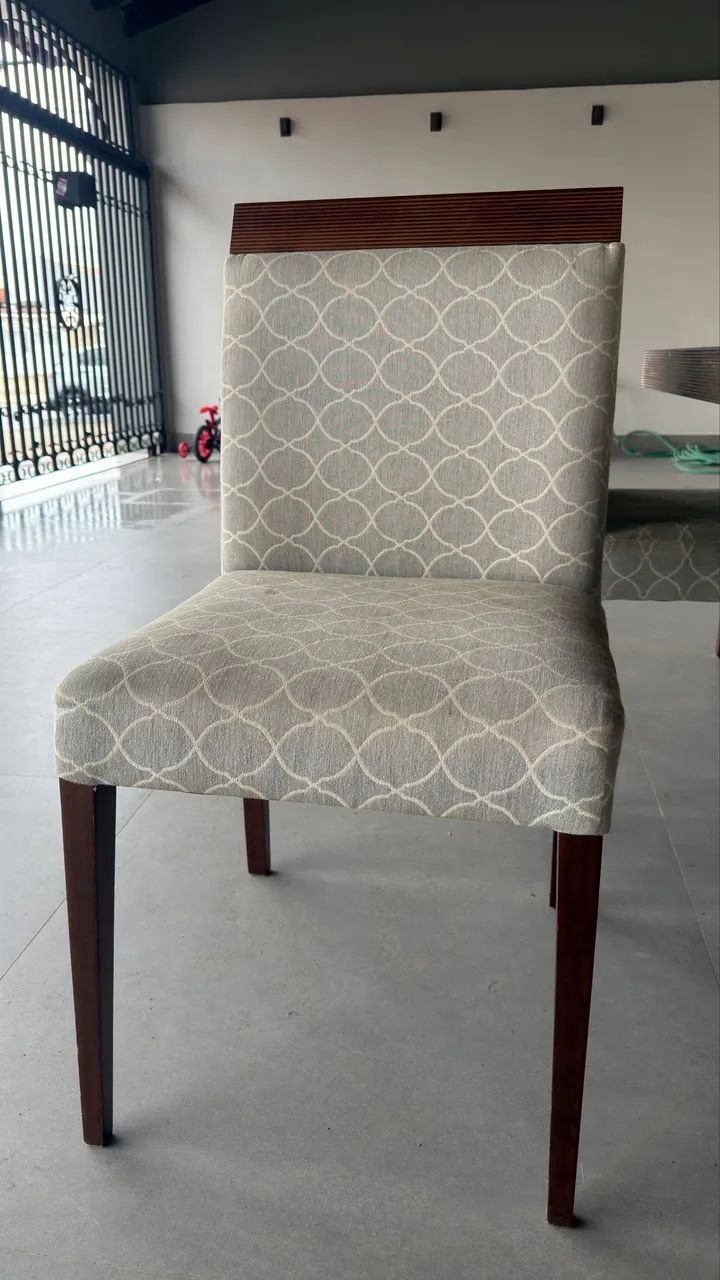 Mesa de 8 lugares com cadeiras  - Foto 3