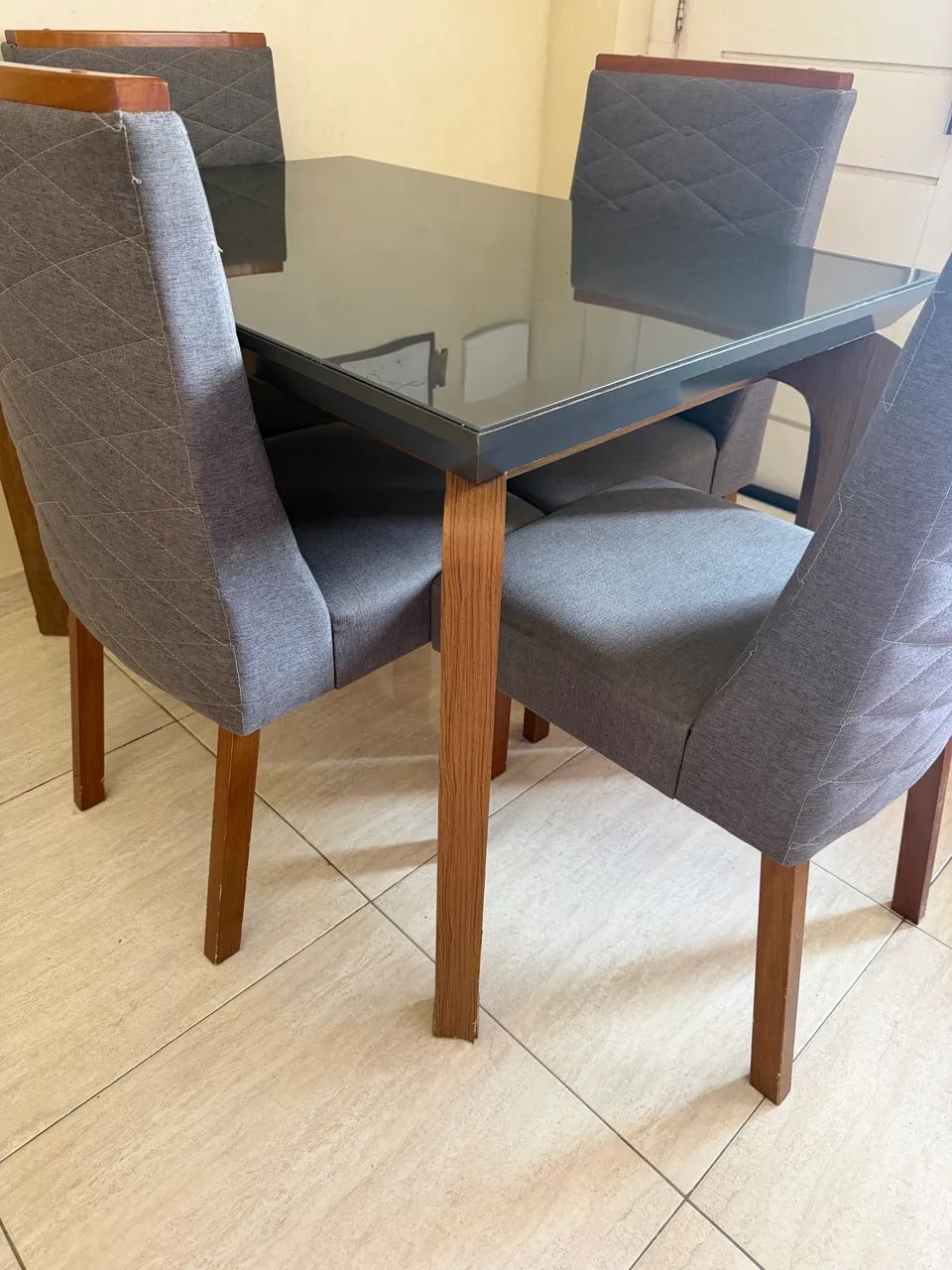 Mesa de jantar tampo em vidro - Foto 2