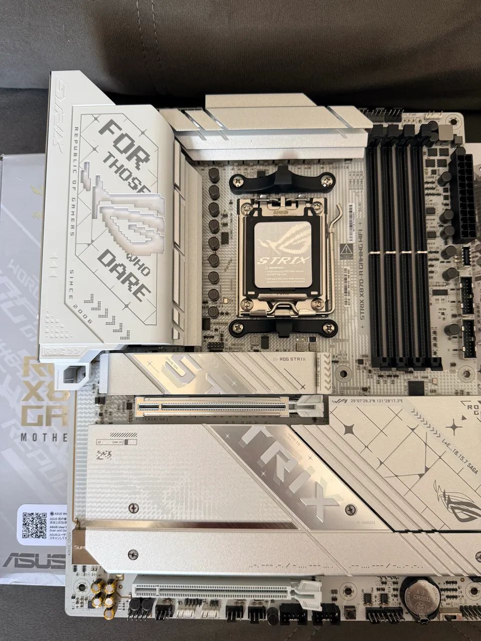 KIT UPGRADE RYZEN 9 9950X3D + X870-A ROG STRIX  - Foto 4