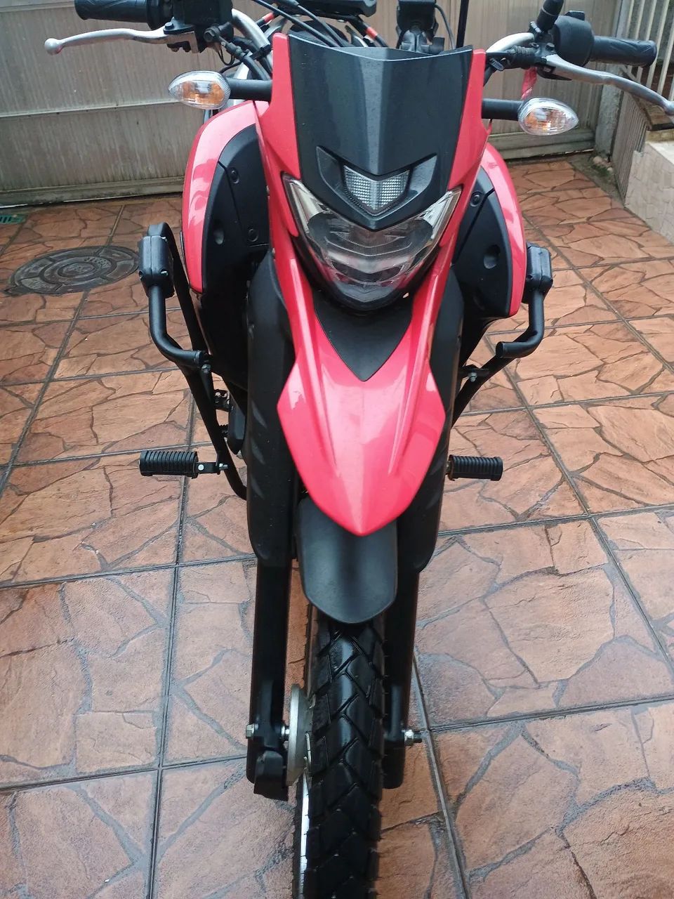 Lander nova flex com 2000 km - Foto 4