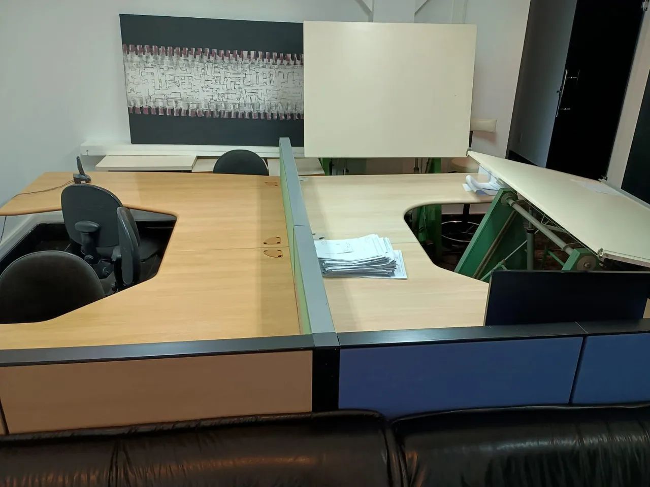 Móveis para escritório de engenharia e arquitetura 
