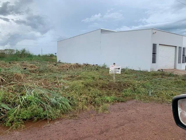 Um lote residencial 