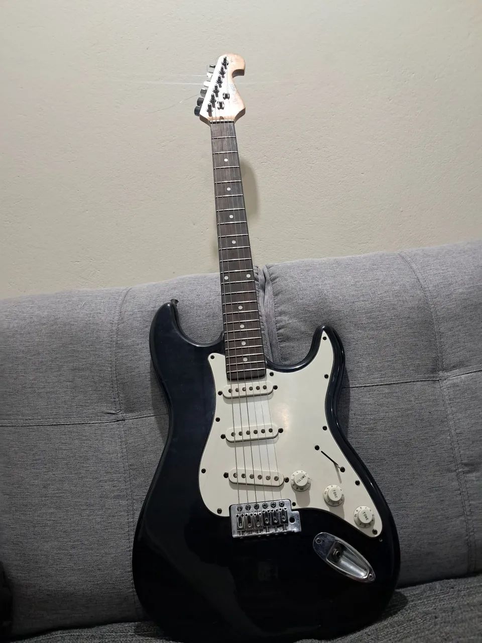 Guitarra memphis m22