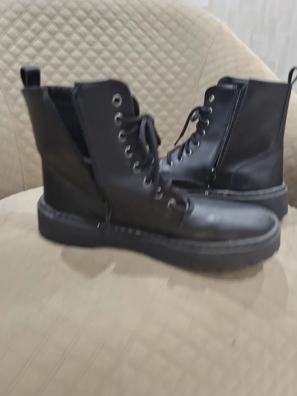 Bota 42