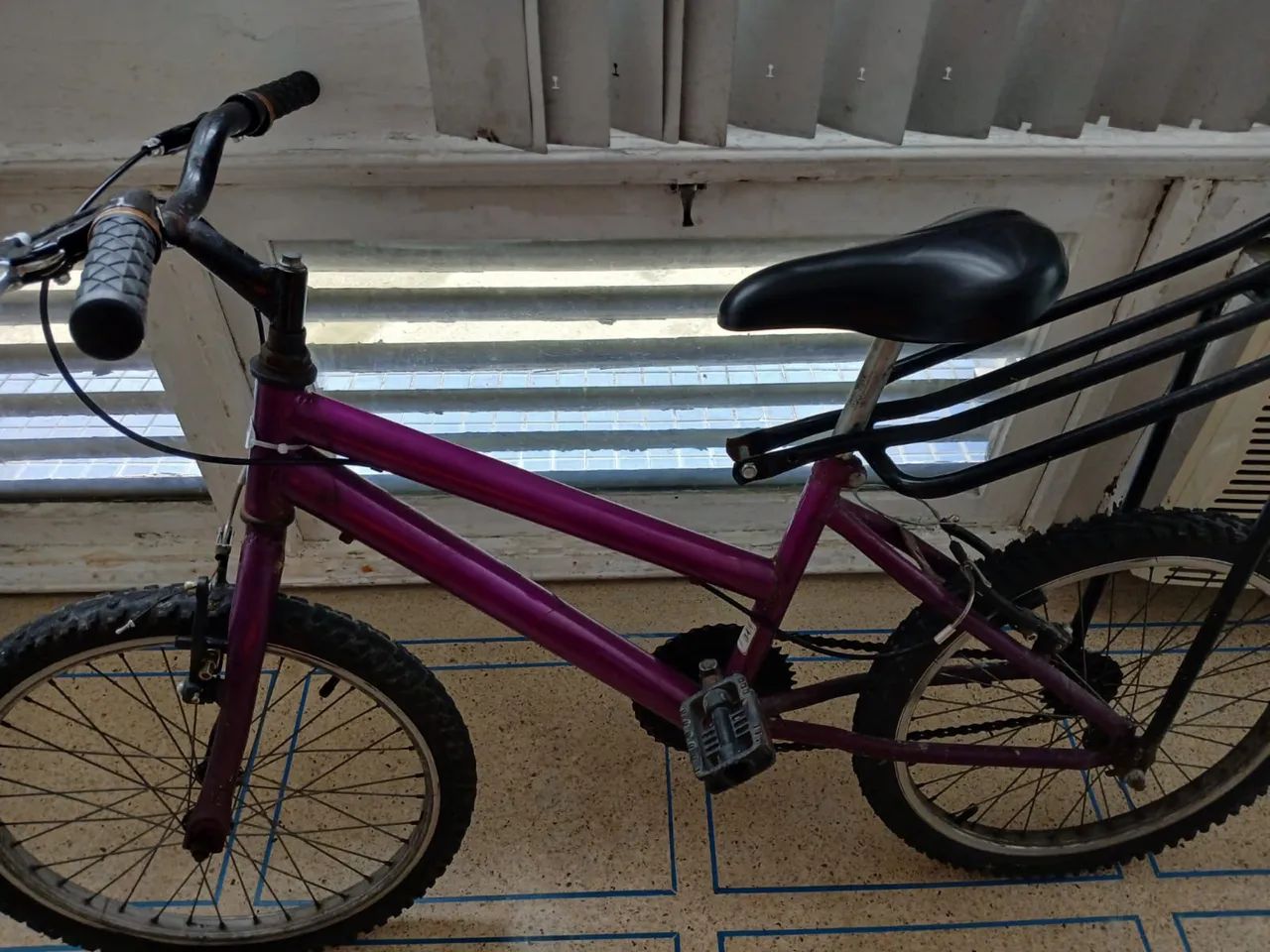 Bicicleta Aro 20 - Foto 2