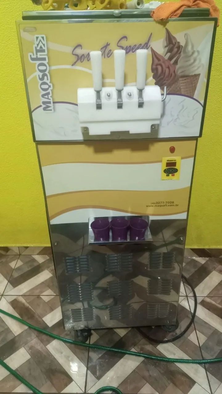 Máquina de sorvete 