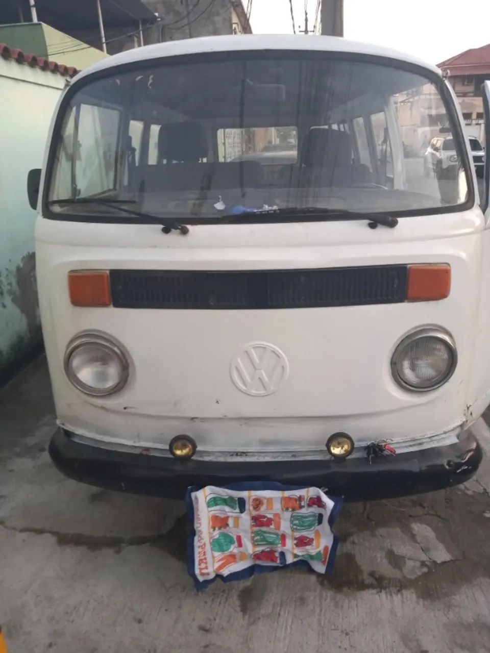 Volkswagen Kombi STANDARD/ LUXO/ SÉRIE PRATA 1996