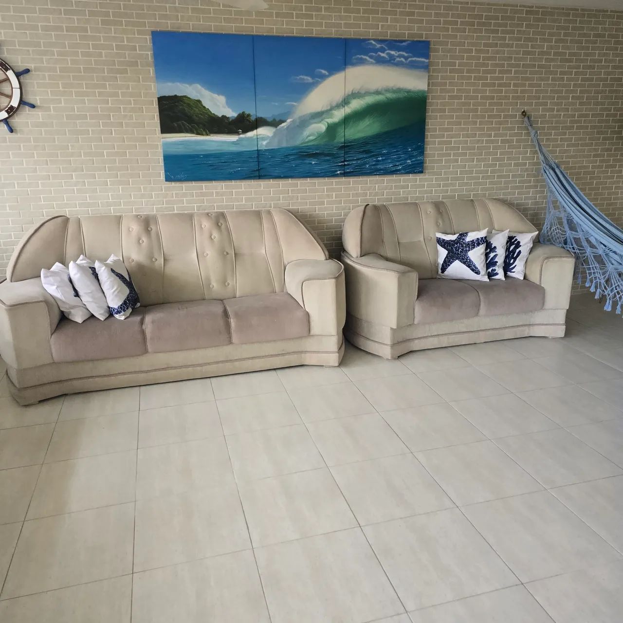 SOFÁ 2 E 3 LUGARES
