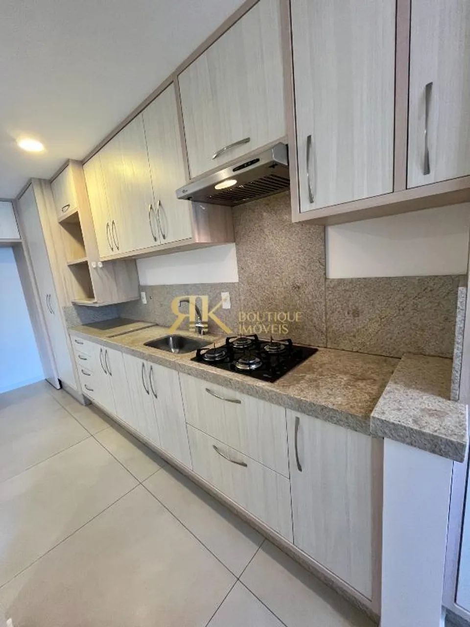 Apartamento em Condômino Clube na praia do Campeche! - Foto 2