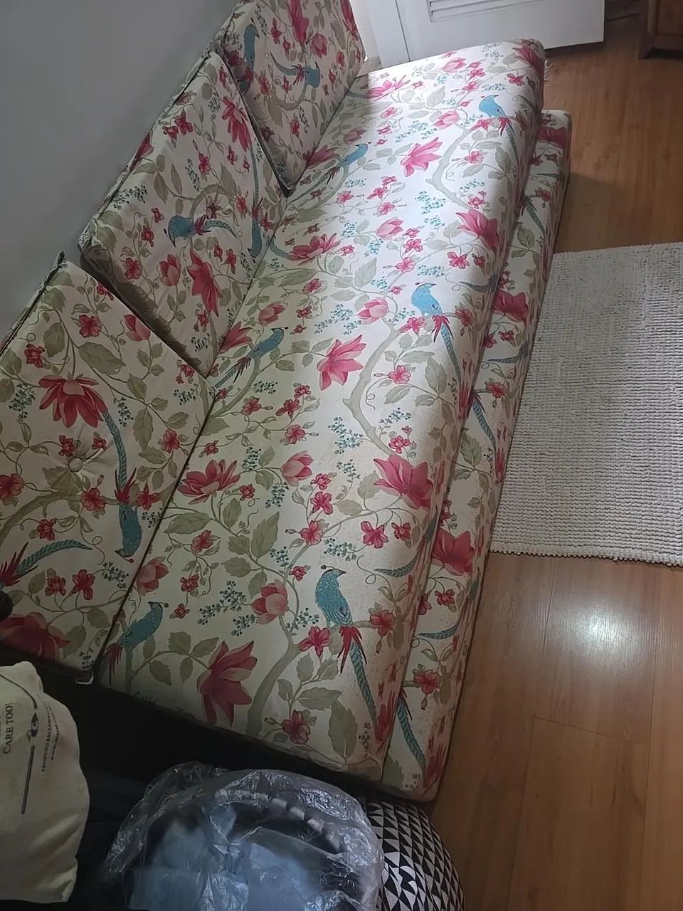 Sofá-Cama Casal 3 Lugares - Confortável e Bem Conservado - Foto 4