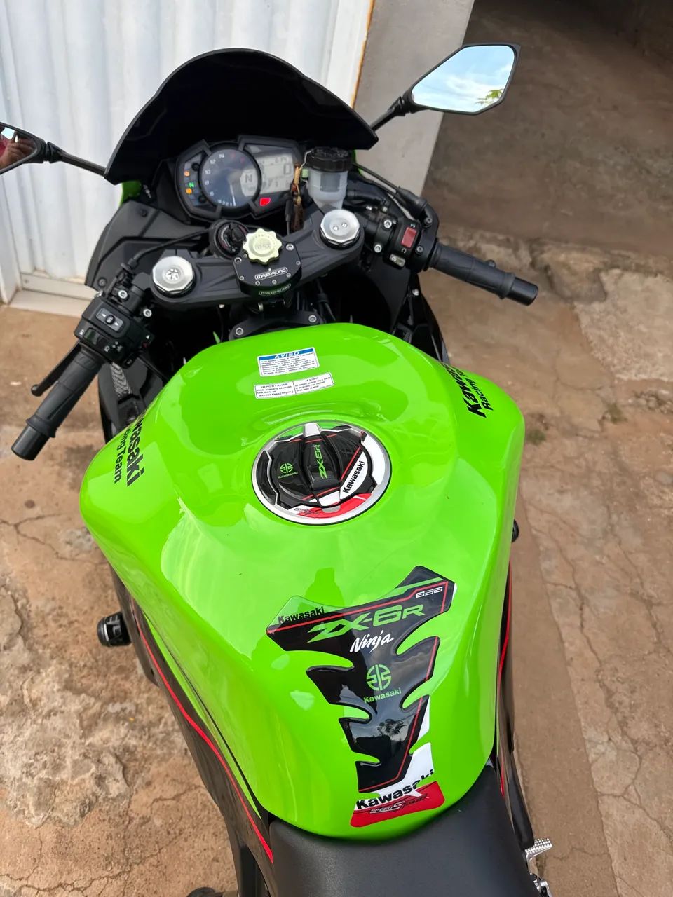 Kawasaki Zx-6r 636cc 2022 - 1498948134 | OLX