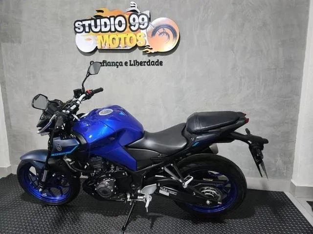 YAMAHA MT03 CONECT 2026 - Foto 2