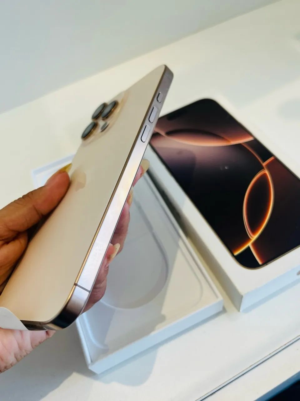 iPhone 16 pro Max semi novo  - Foto 4