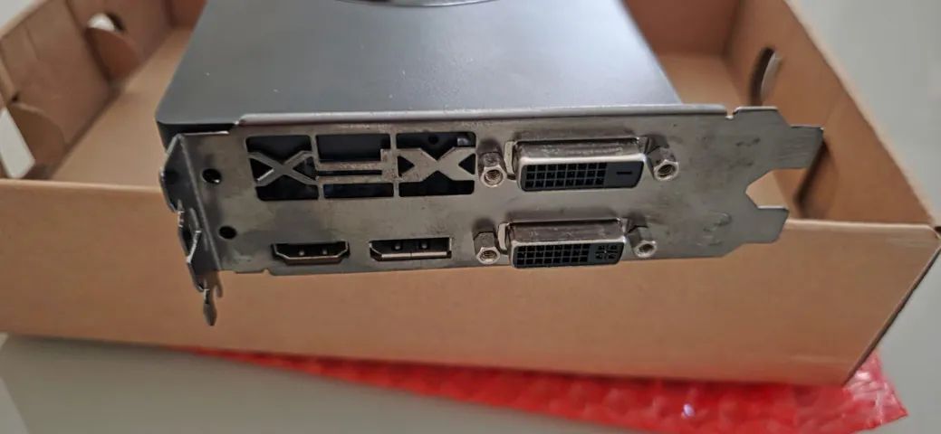 Vendo XFX AMD Radeon R7 370 - Foto 5