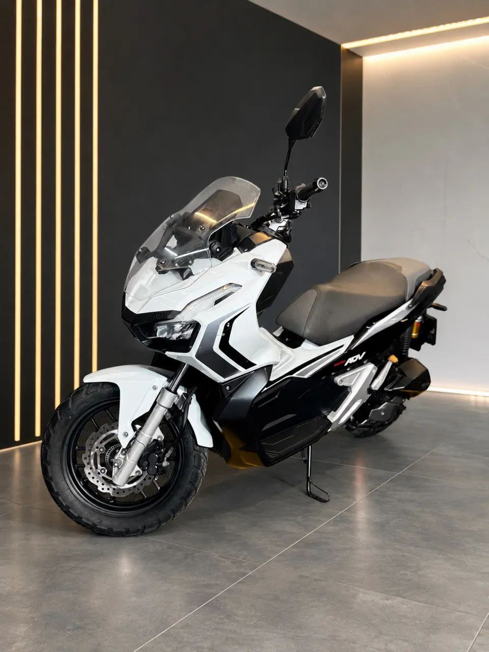 Honda ADV 150 ABS - Foto 2