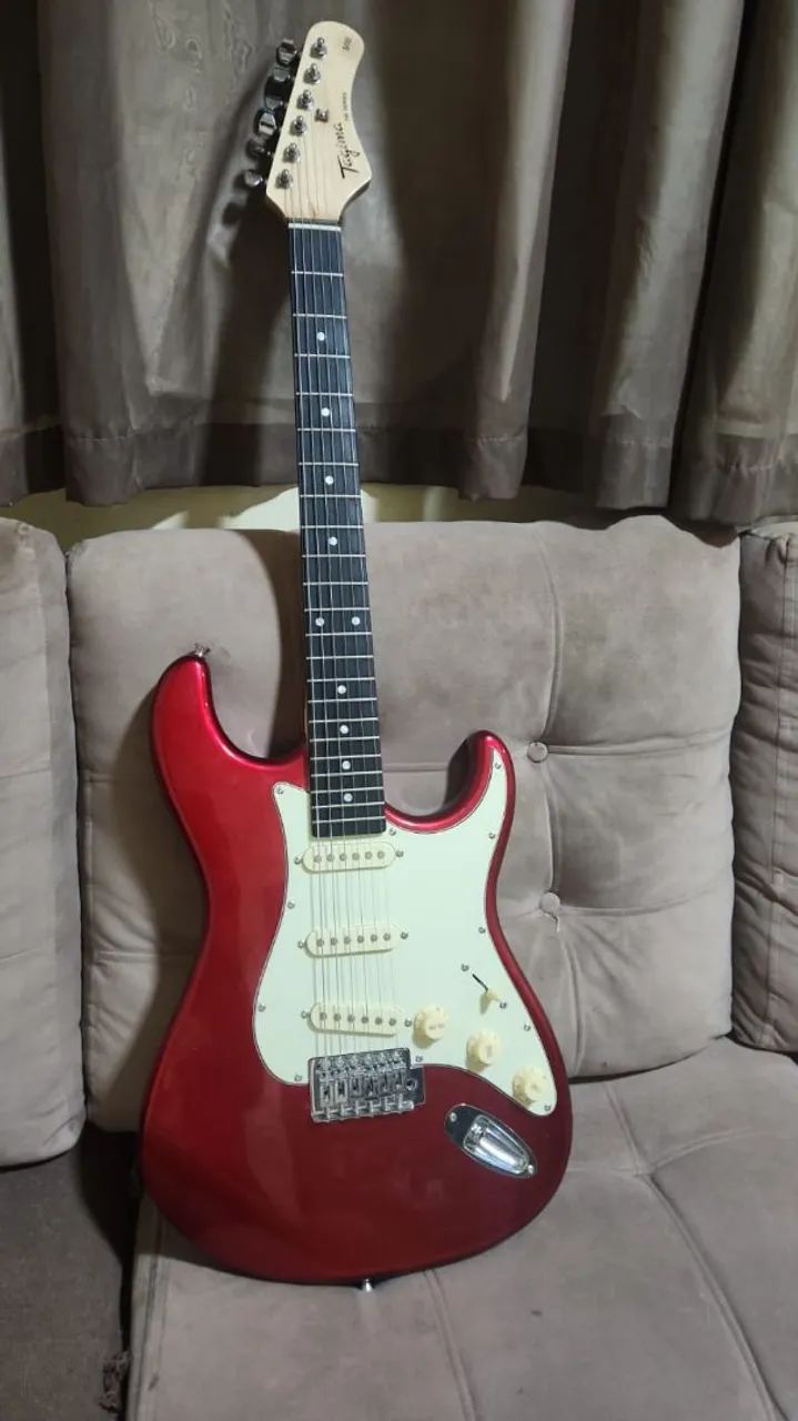 Guitarra Tagima TG 500