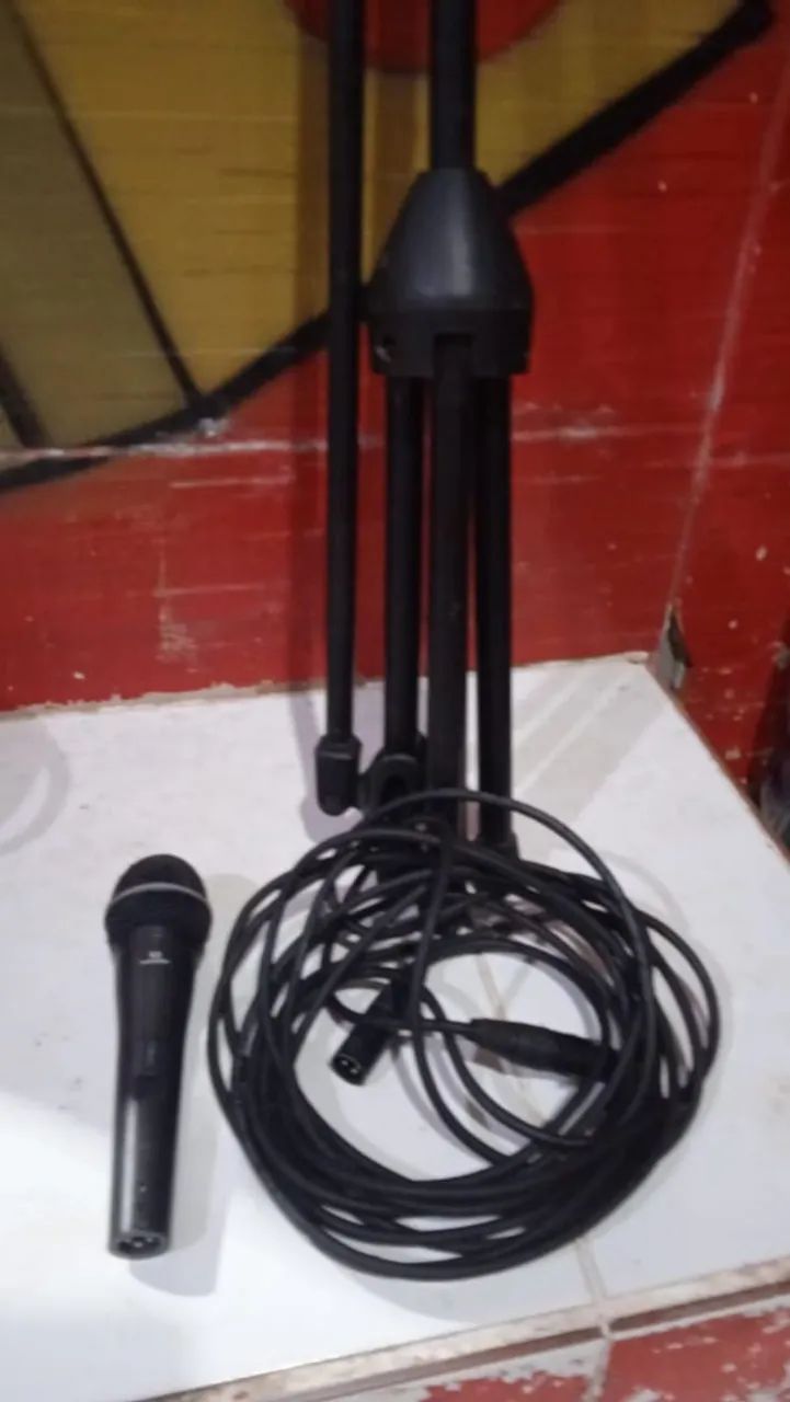Microfone kadosh k3 semi novo com cabo santo Ângelo e pestal  - Foto 3