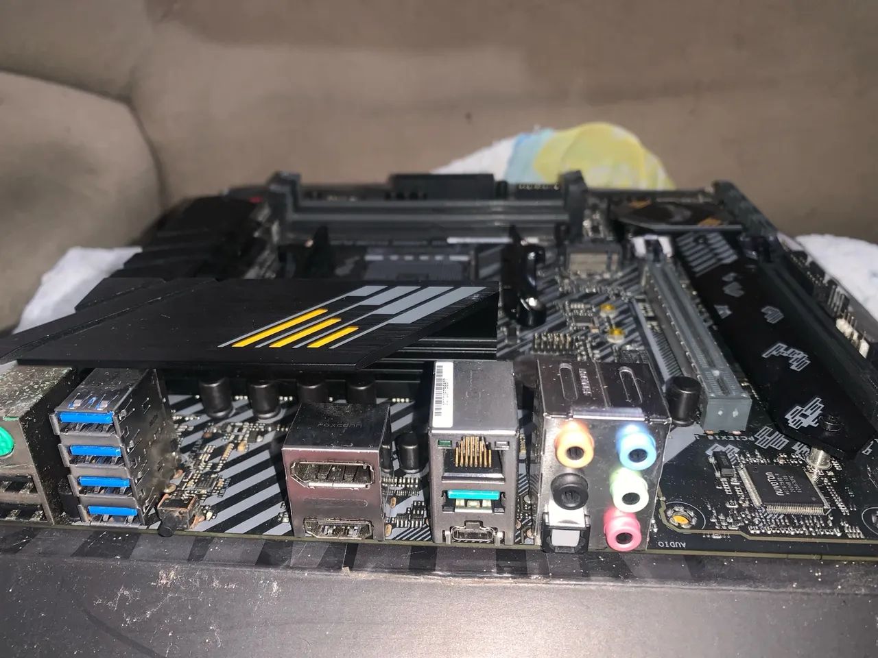Placa Mãe B550m -Plus Tuf gaming - Foto 3