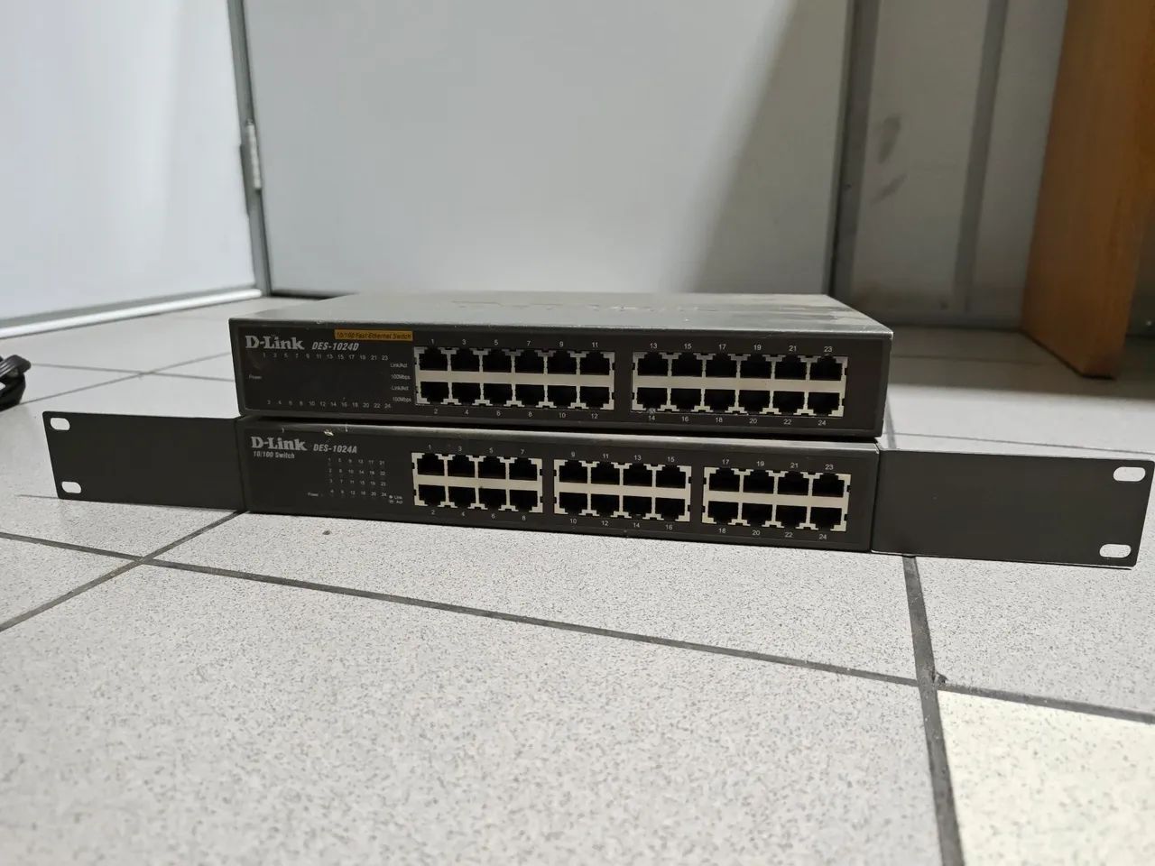 Switch dlink 1024a e 1024d