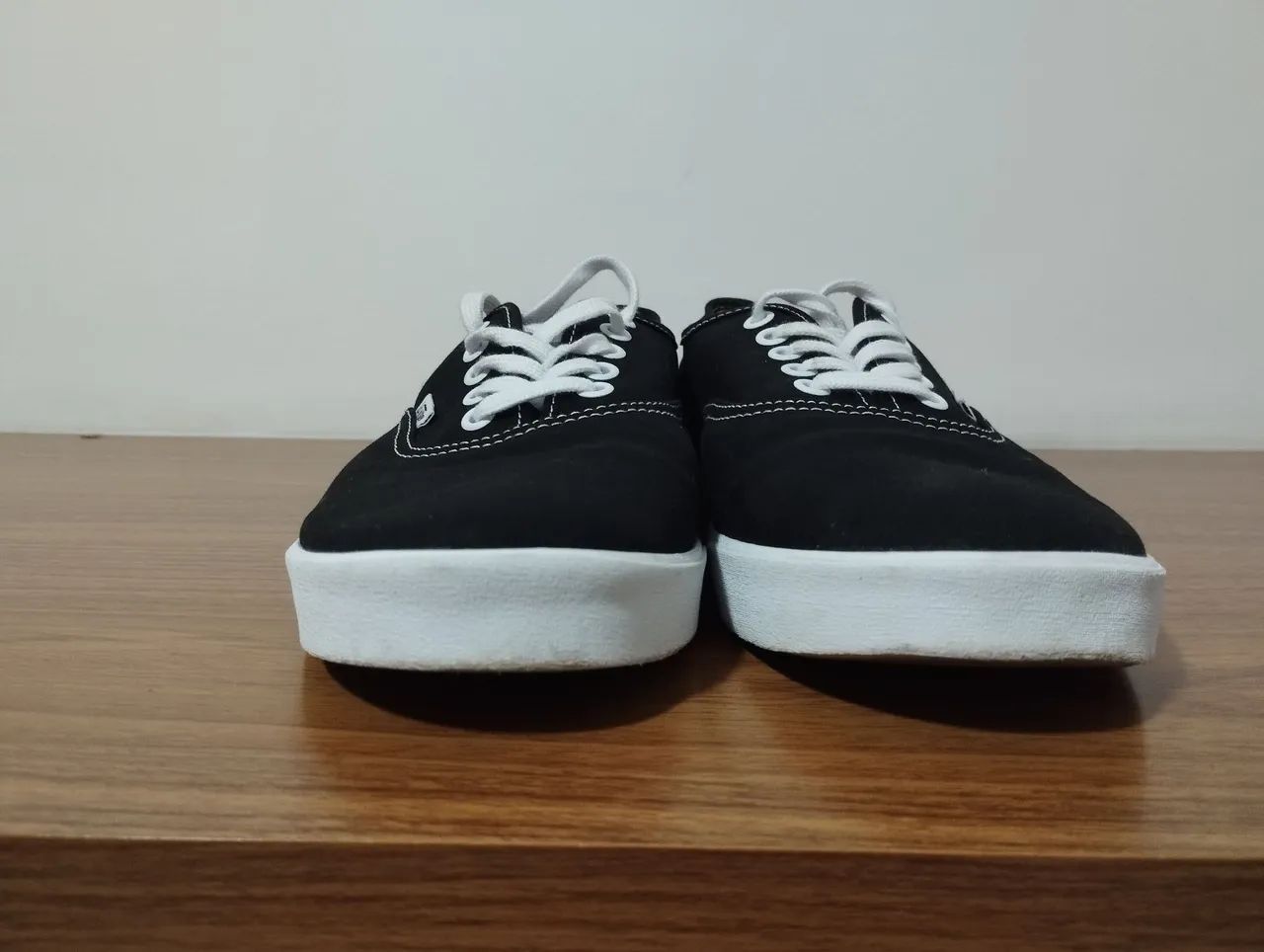 Tênis Vans Authentic 42 usado uma única vez  - Foto 5