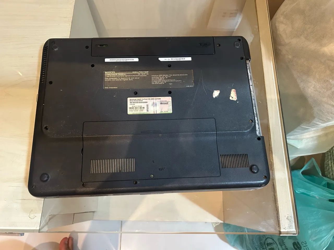 Vendo notebook quebrado para sucata  - Foto 4