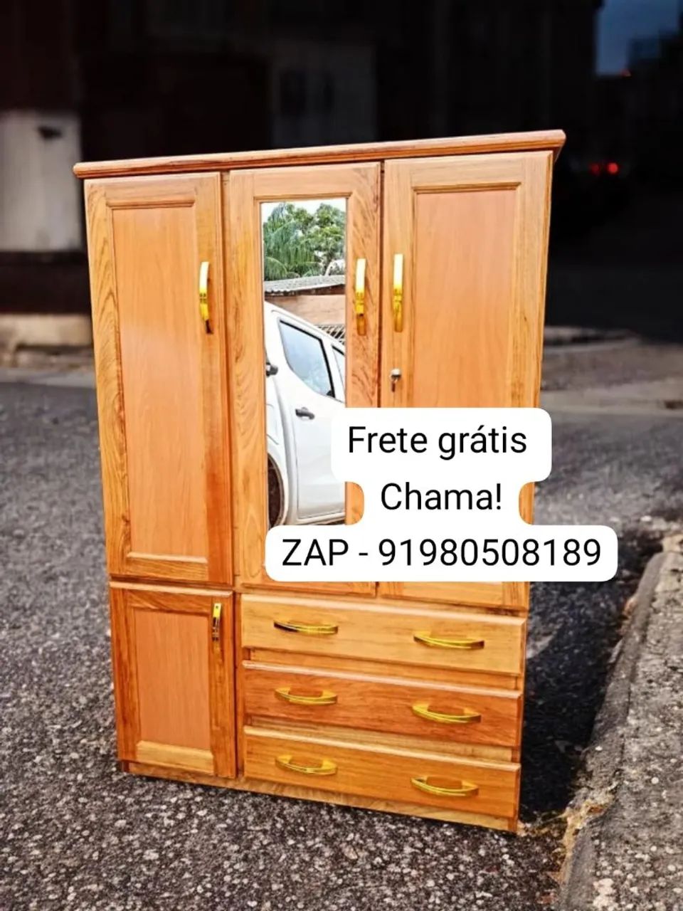 Guarda roupa de solteiro 3 portas com espelho NOVO!
