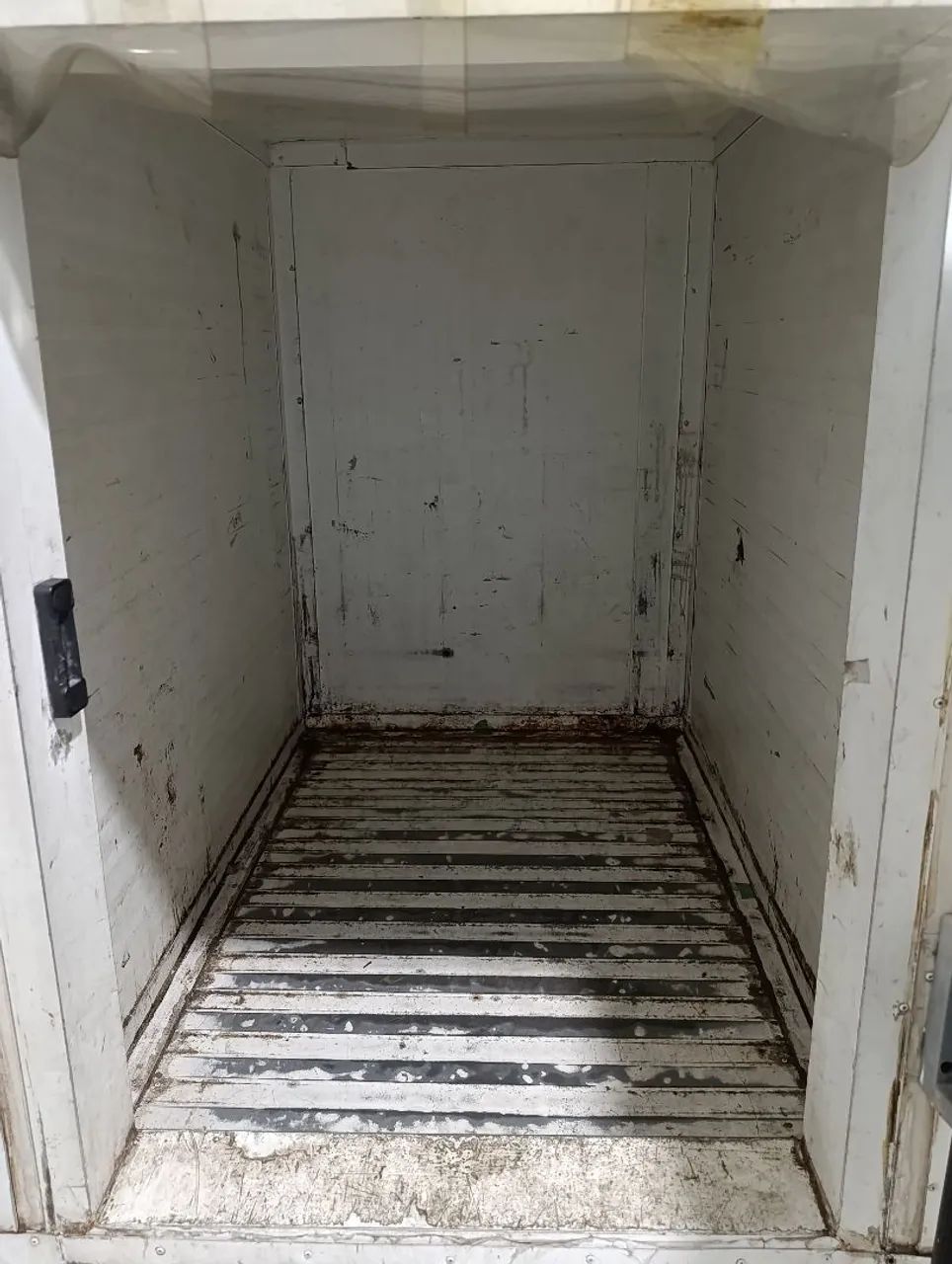 Vendo caixa térmica em bom estado de uso - Foto 5