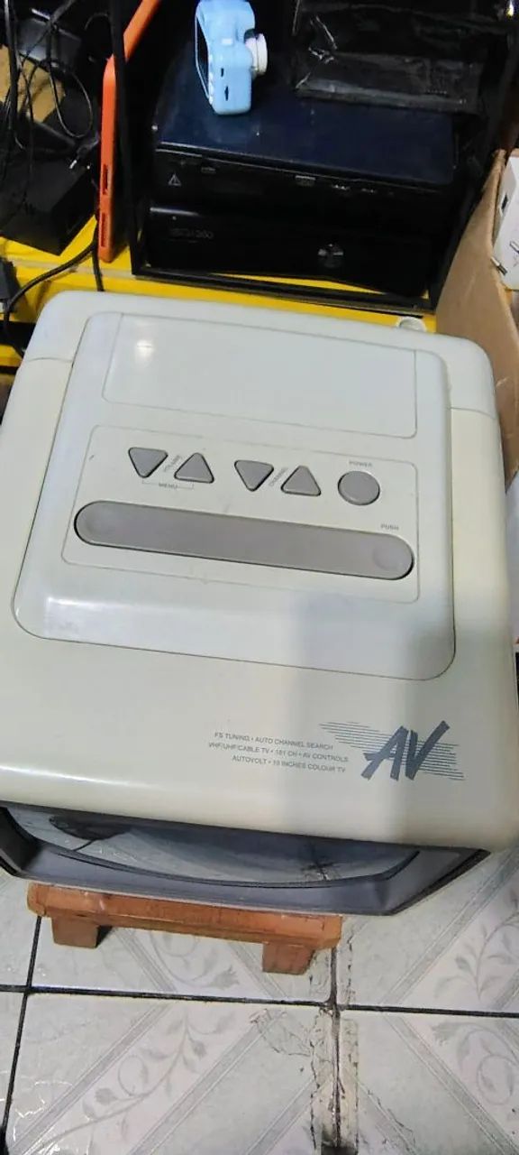 tv semp 10 polegadas funcionando com detalhes  - Foto 5